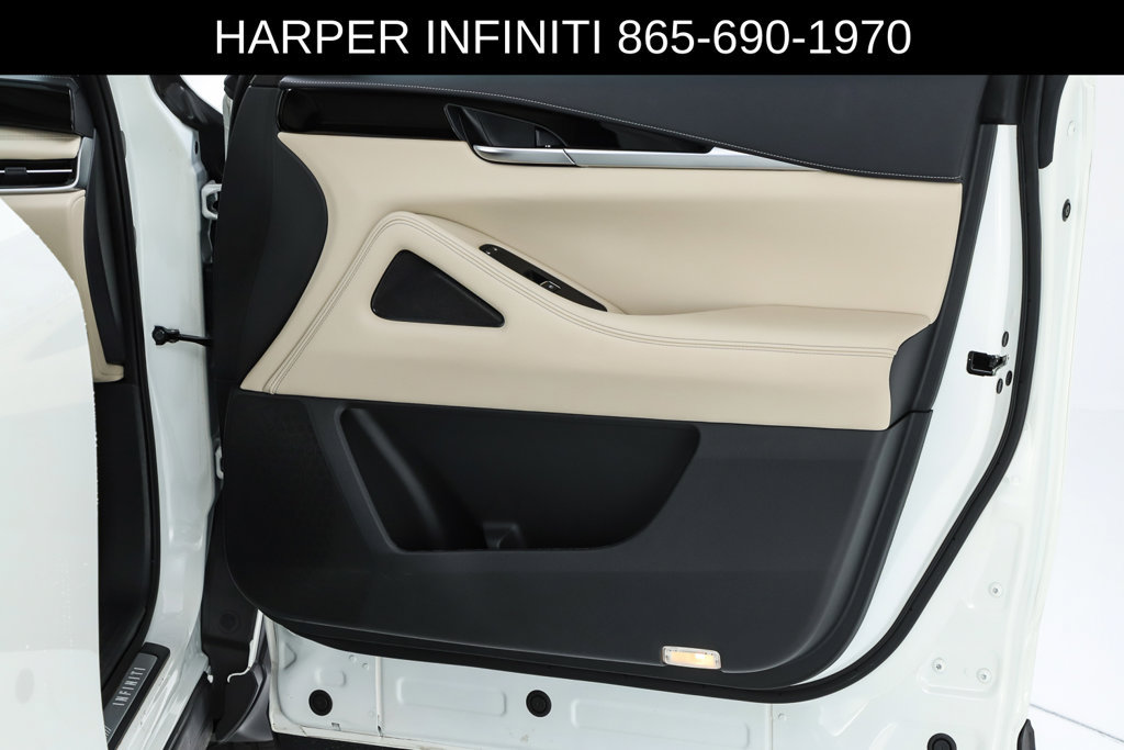 Used 2024 INFINITI QX60 Pure FWD image 32