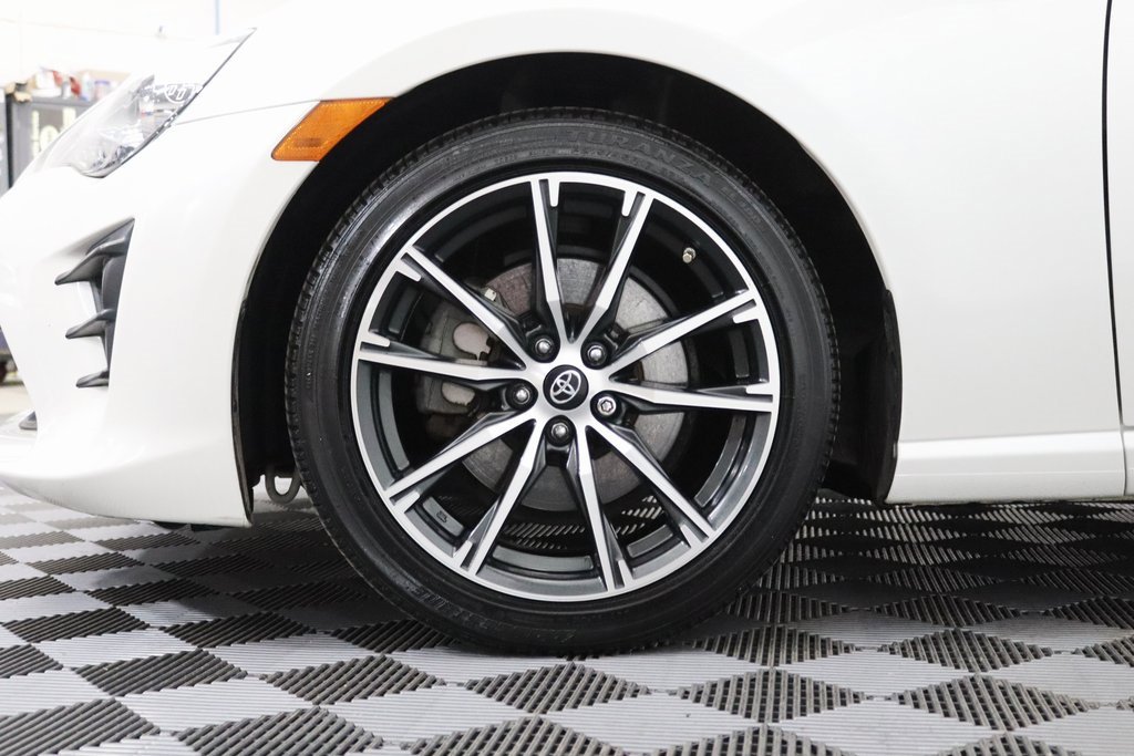 Used 2020 Toyota 86 image 6