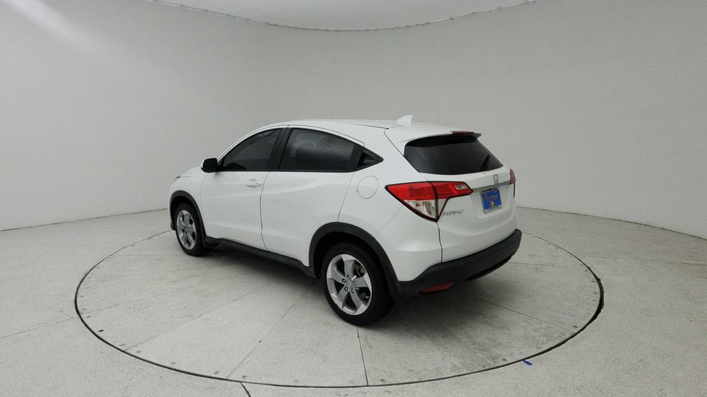 Used 2019 Honda HR-V LX image 5