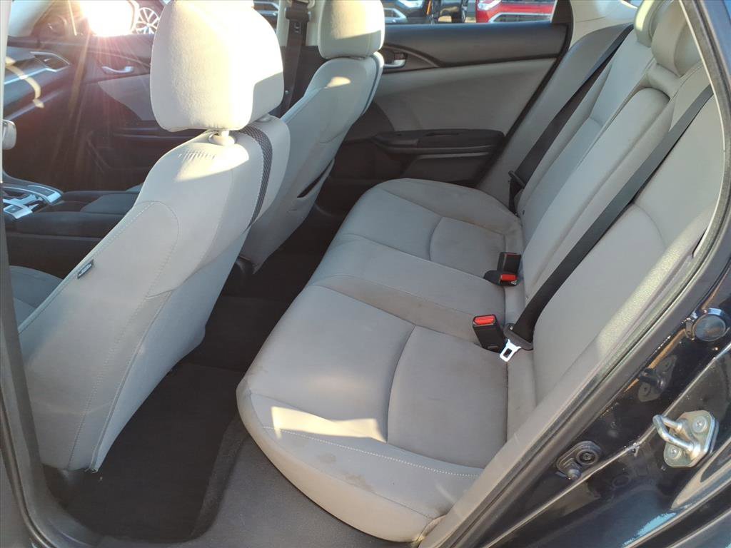 Used 2019 Honda Civic EX image 5