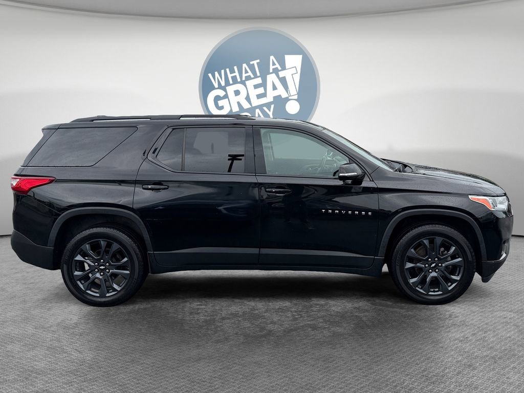 Used 2020 Chevrolet Traverse RS w/ LPO, Floor Liner Package AWD/4WD image 2