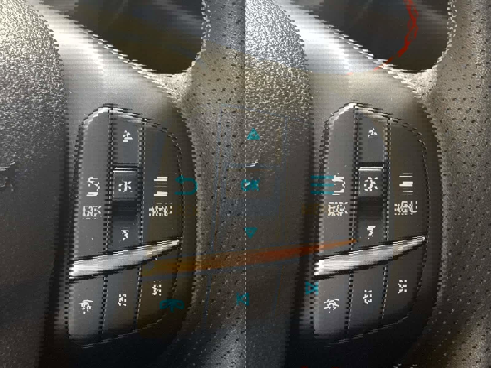 New 2025 Ford Escape ST-Line Elite image 22