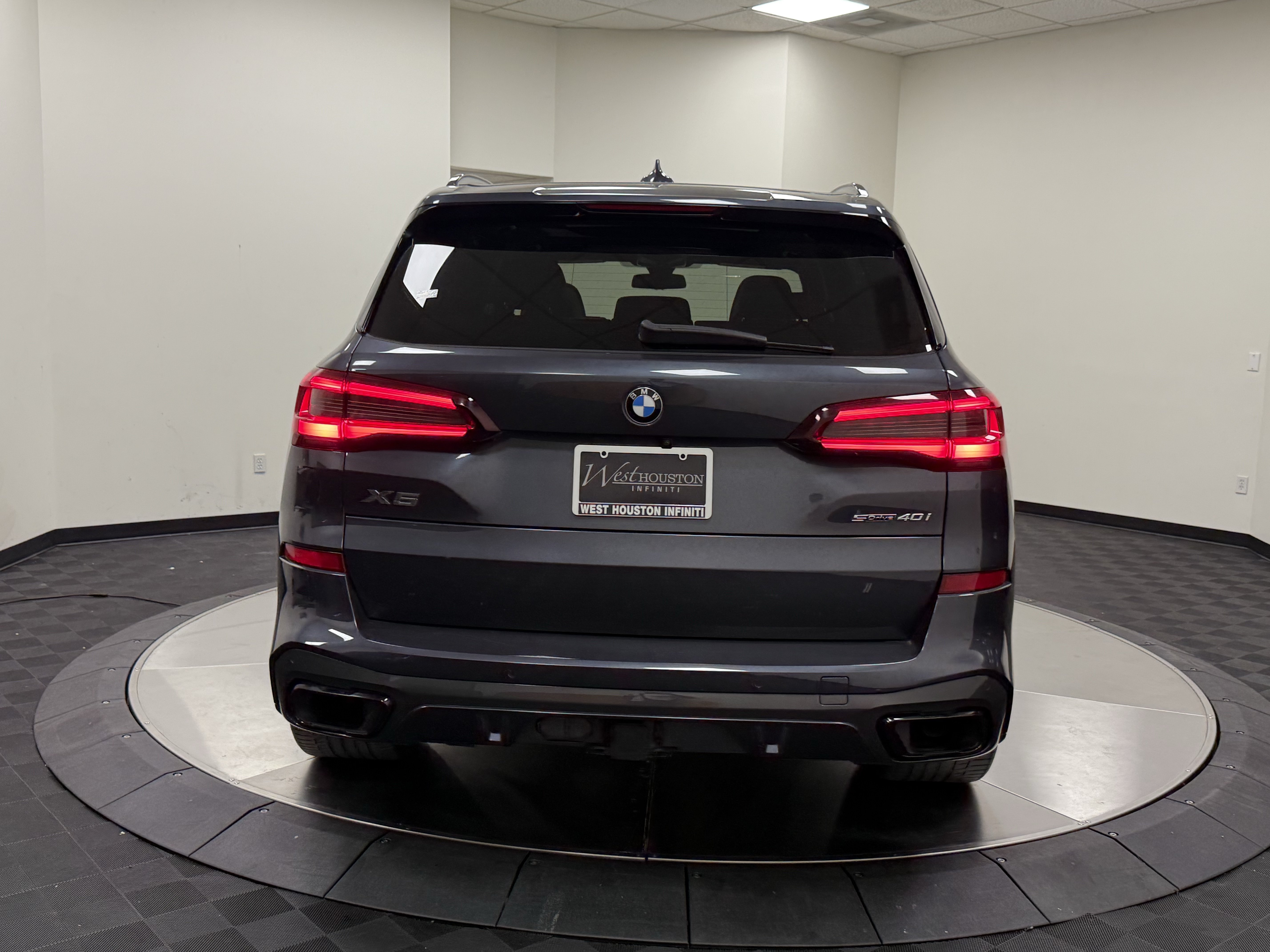 Used 2020 BMW X5 sDrive40i w/ M Sport Package RWD image 7