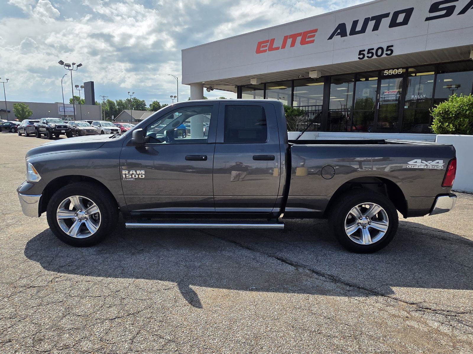 Used 2019 RAM 1500 Tradesman w/ Chrome Plus Package AWD/4WD image 8