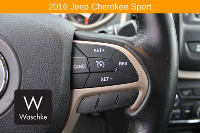 Used 2016 Jeep Cherokee Sport w/ Cold Weather Group image 29