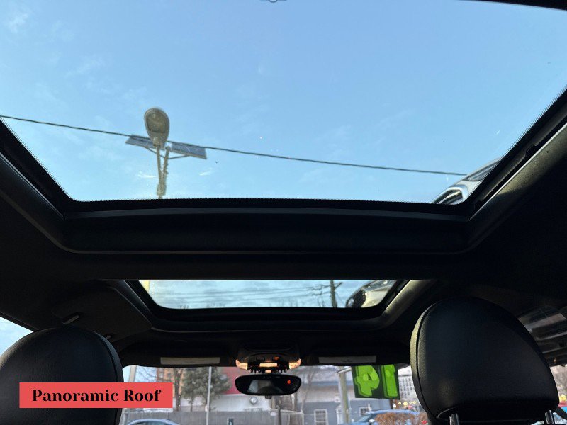 Used 2014 MINI Cooper 2-Door Hardtop image 24