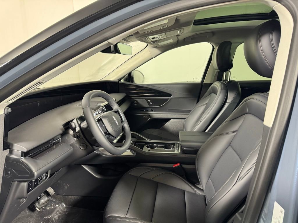 New 2026 Lincoln Nautilus Premier w/ Equipment Group 102A AWD/4WD image 18