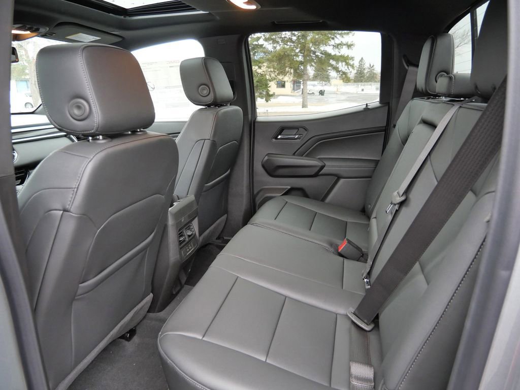 New 2026 GMC Canyon Elevation w/ Convenience Package image 5