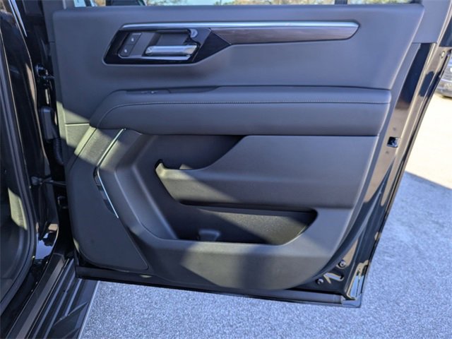 New 2026 Chevrolet Suburban LS w/ LPO, Dark Essentials Package image 33