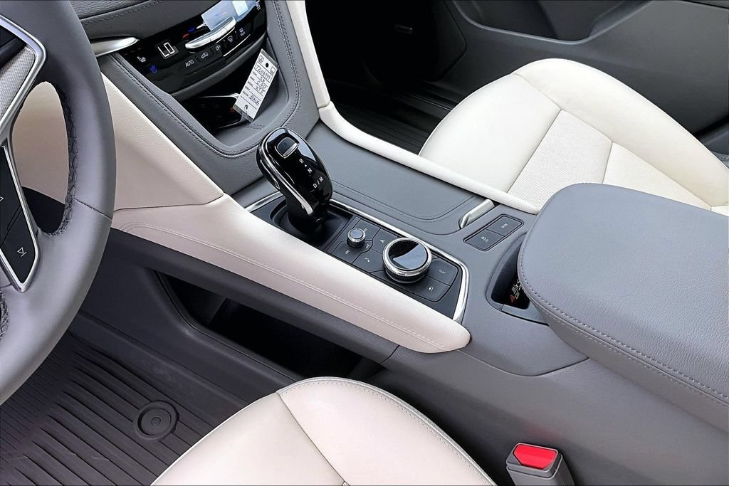 New 2026 Cadillac XT5 Premium Luxury w/ Driver Assist Package FWD image 8