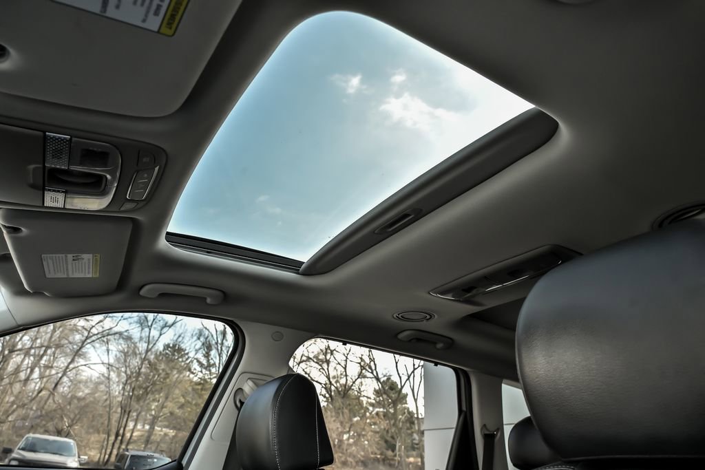 Used 2022 Kia Telluride SX image 16