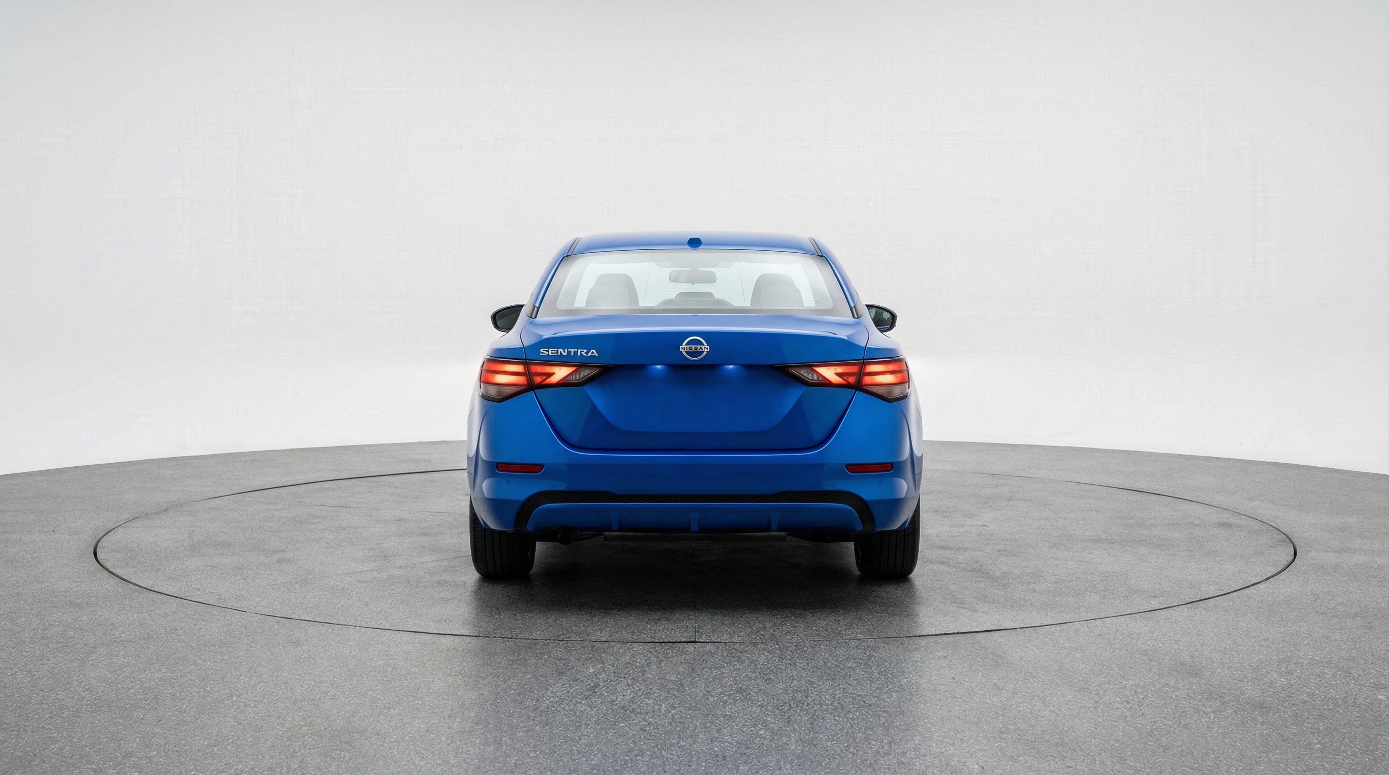 Used 2025 Nissan Sentra SV image 7
