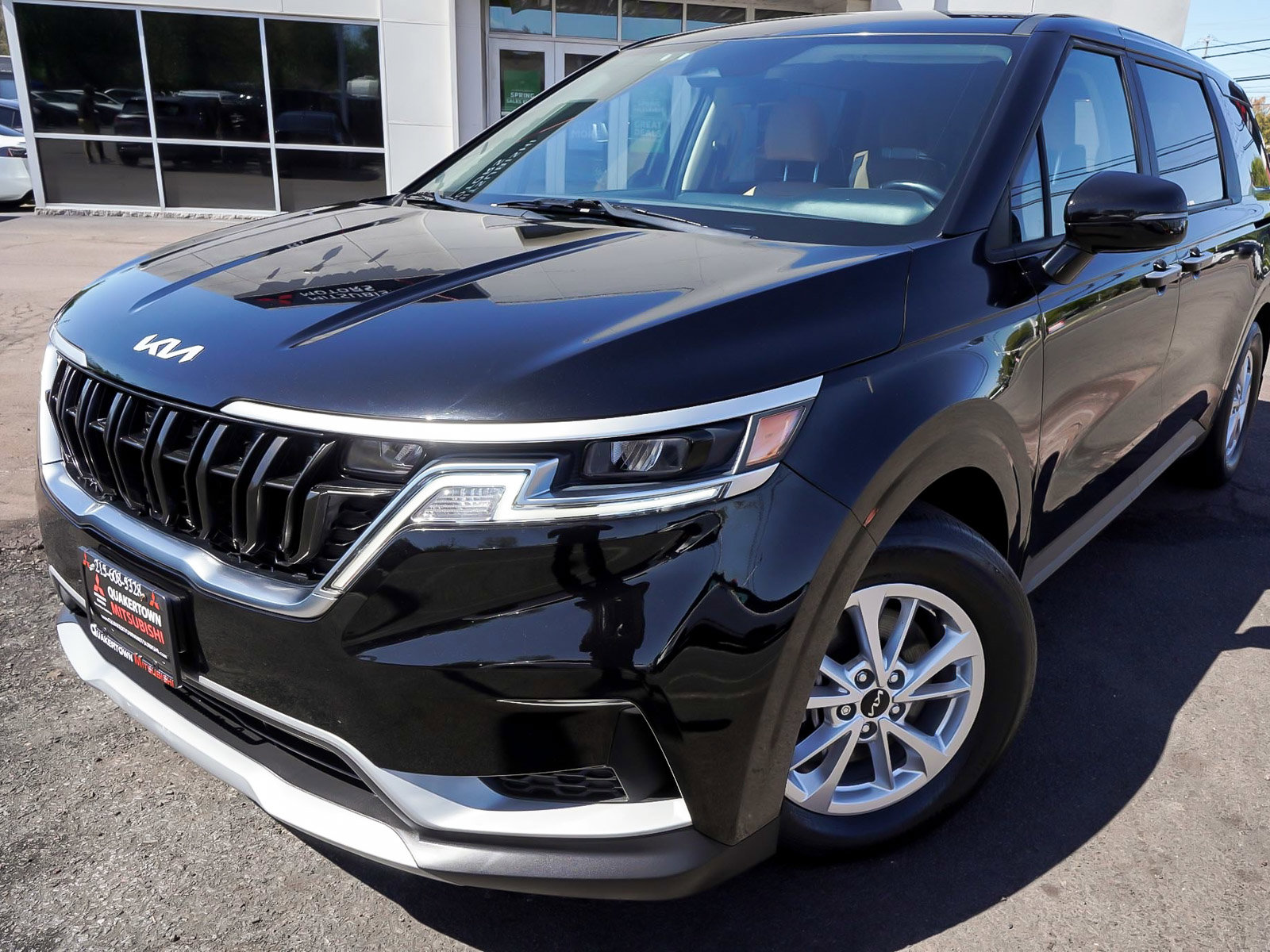 Used 2022 Kia Carnival LX FWD image 49