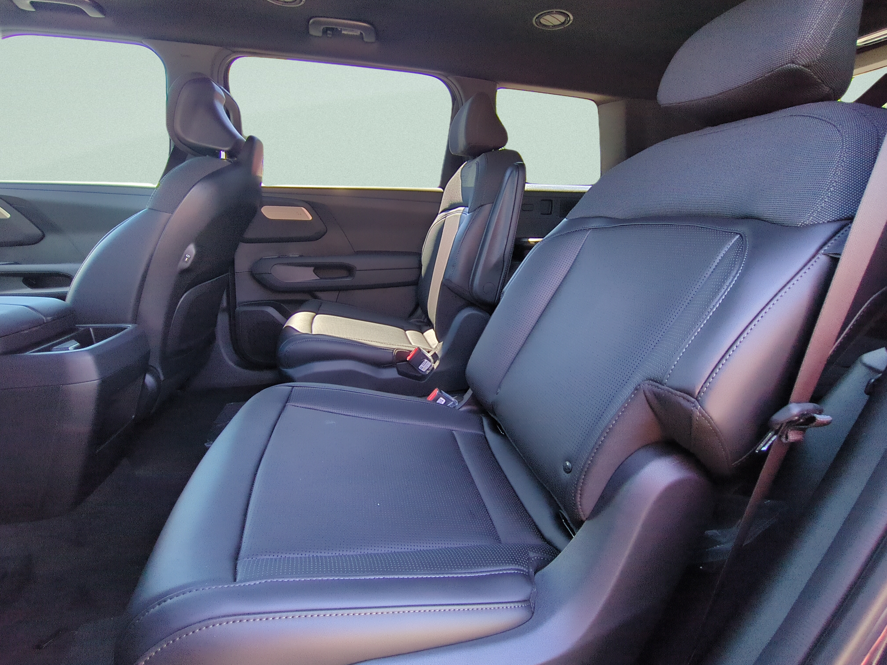New 2027 Kia Telluride S FWD image 9