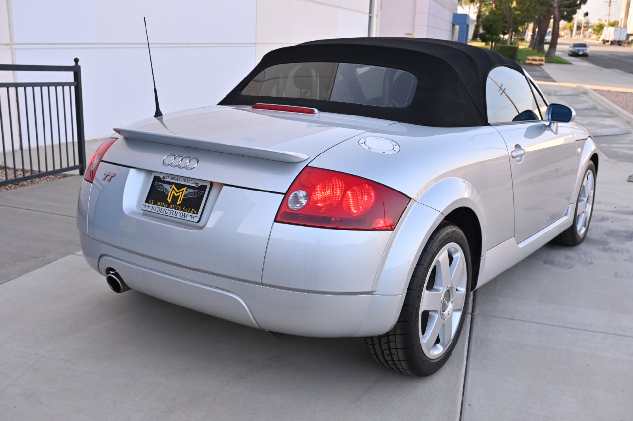 Used 2001 Audi TT 1.8T FWD image 10