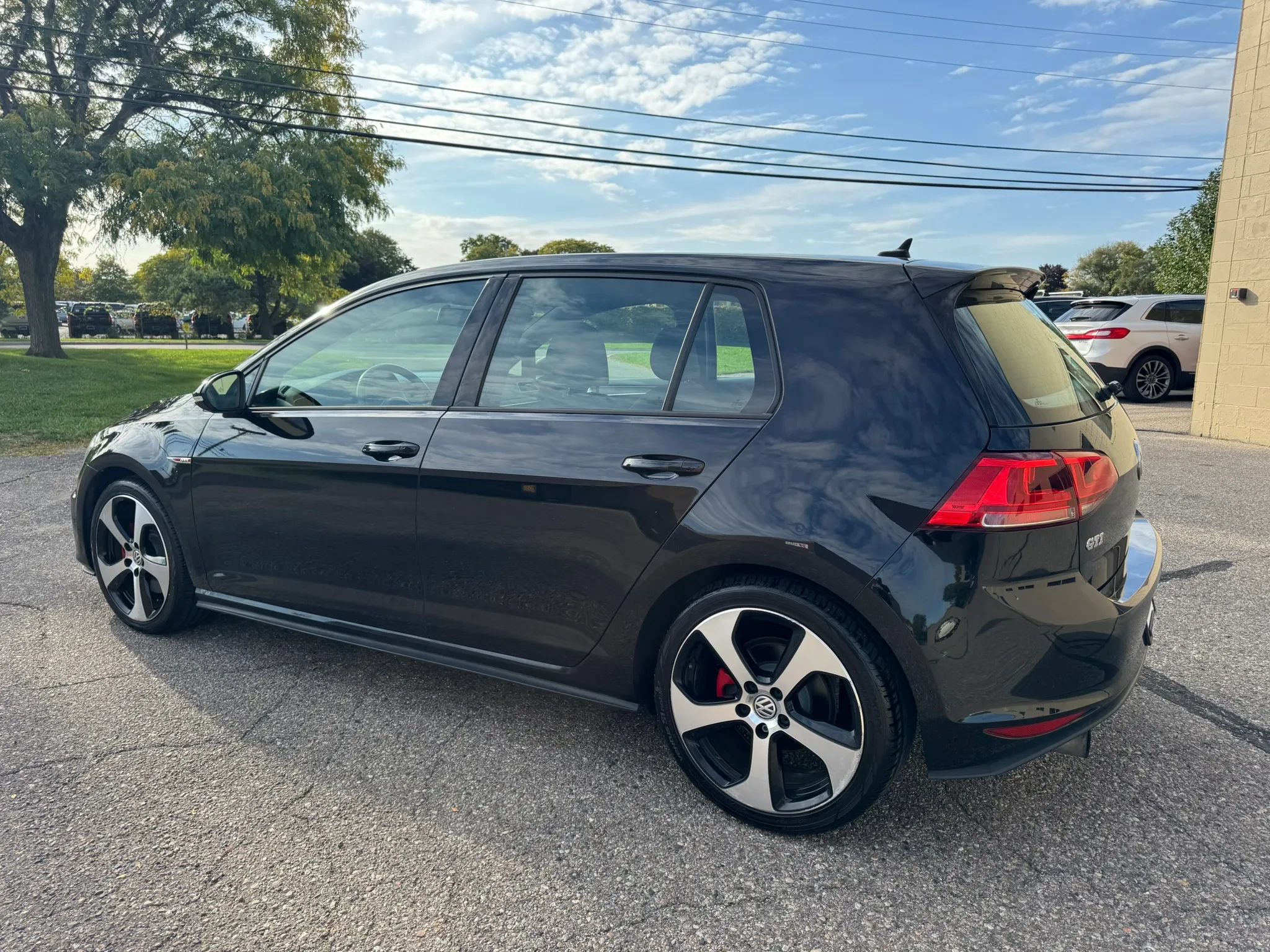 Used 2016 Volkswagen GTI S FWD image 6