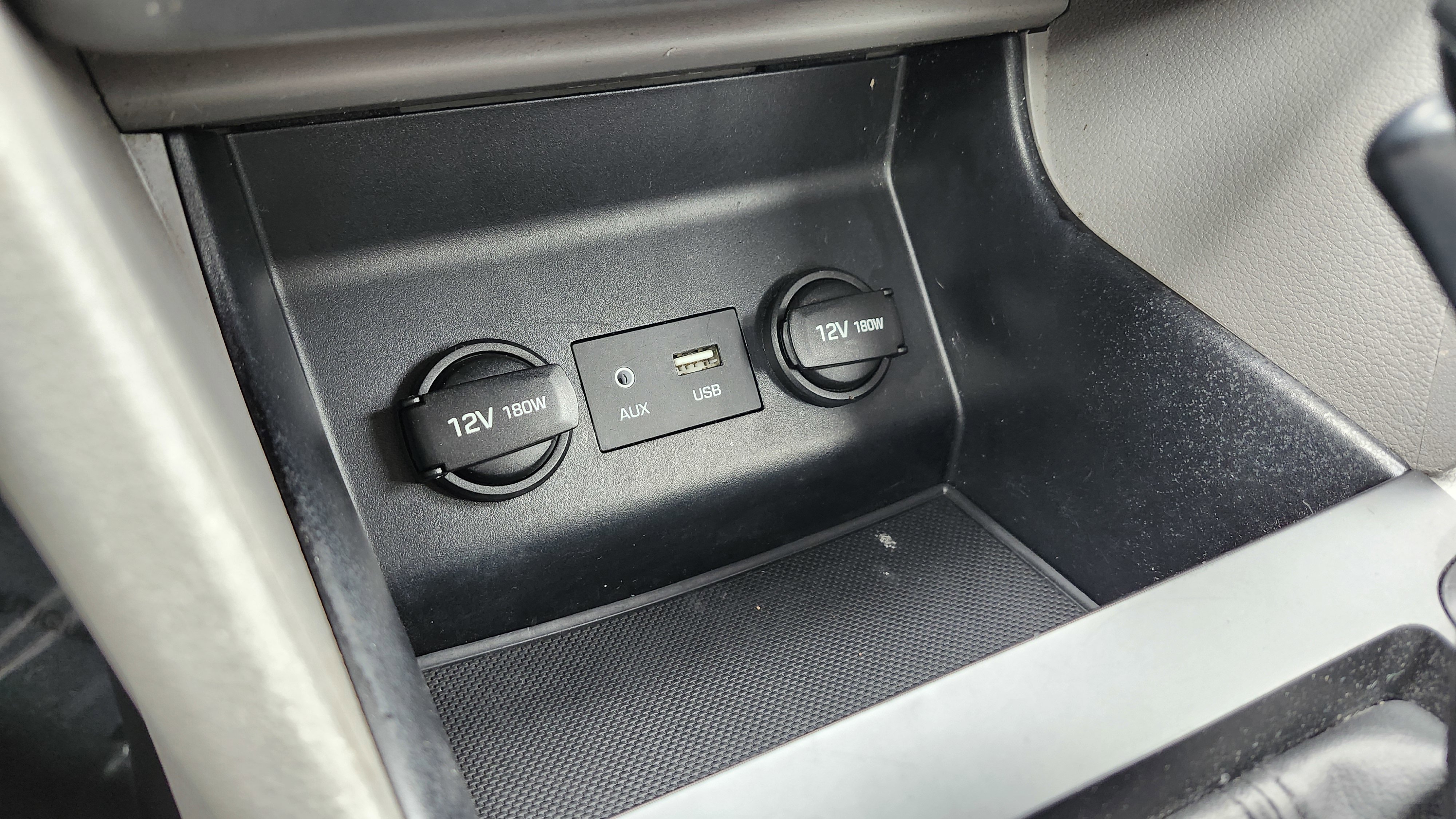 Used 2020 Hyundai Elantra SEL image 6