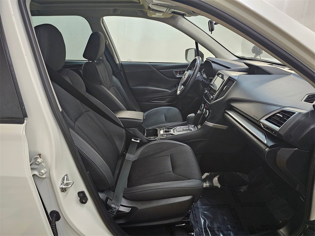 Used 2023 Subaru Forester Premium image 11