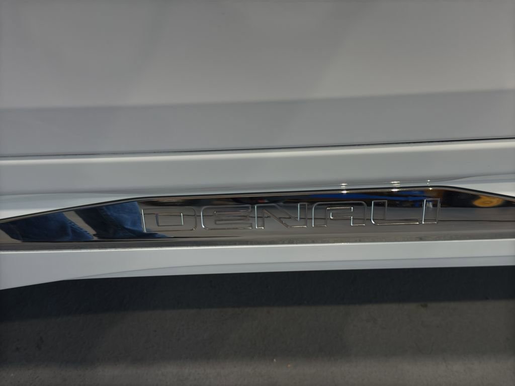 Certified 2020 GMC Terrain Denali w/ Denali Premium Package image 10