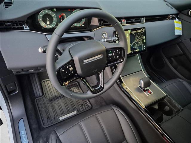 New 2026 Land Rover Range Rover Evoque S AWD/4WD image 3