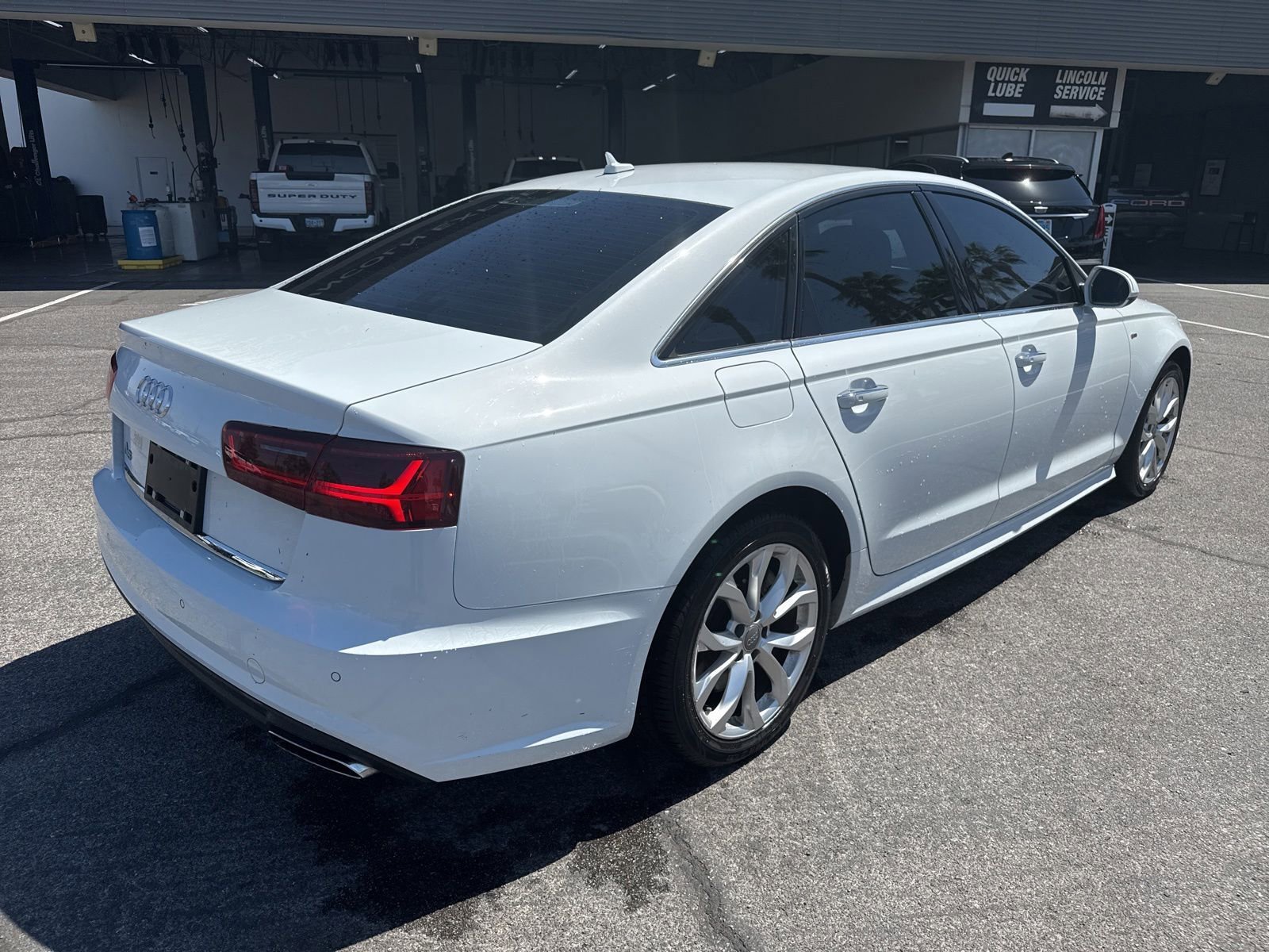 Used 2017 Audi A6 2.0T Premium Plus w/ Premium Plus Package FWD image 5