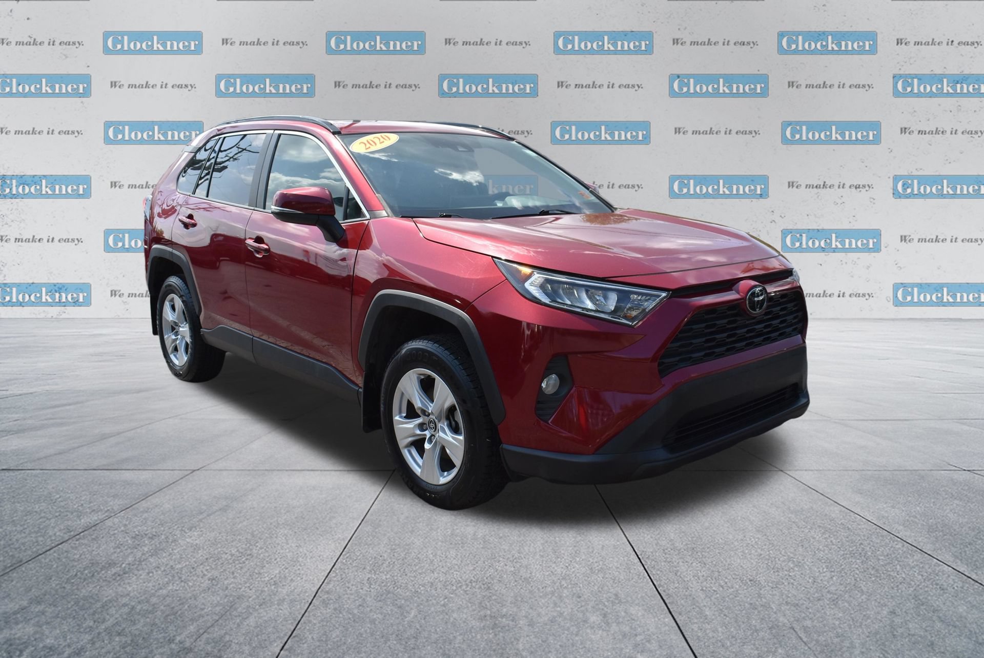 Used 2020 Toyota RAV4 XLE w/ Convenience Package AWD/4WD image 3
