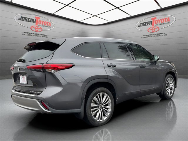 Certified 2021 Toyota Highlander Platinum image 13