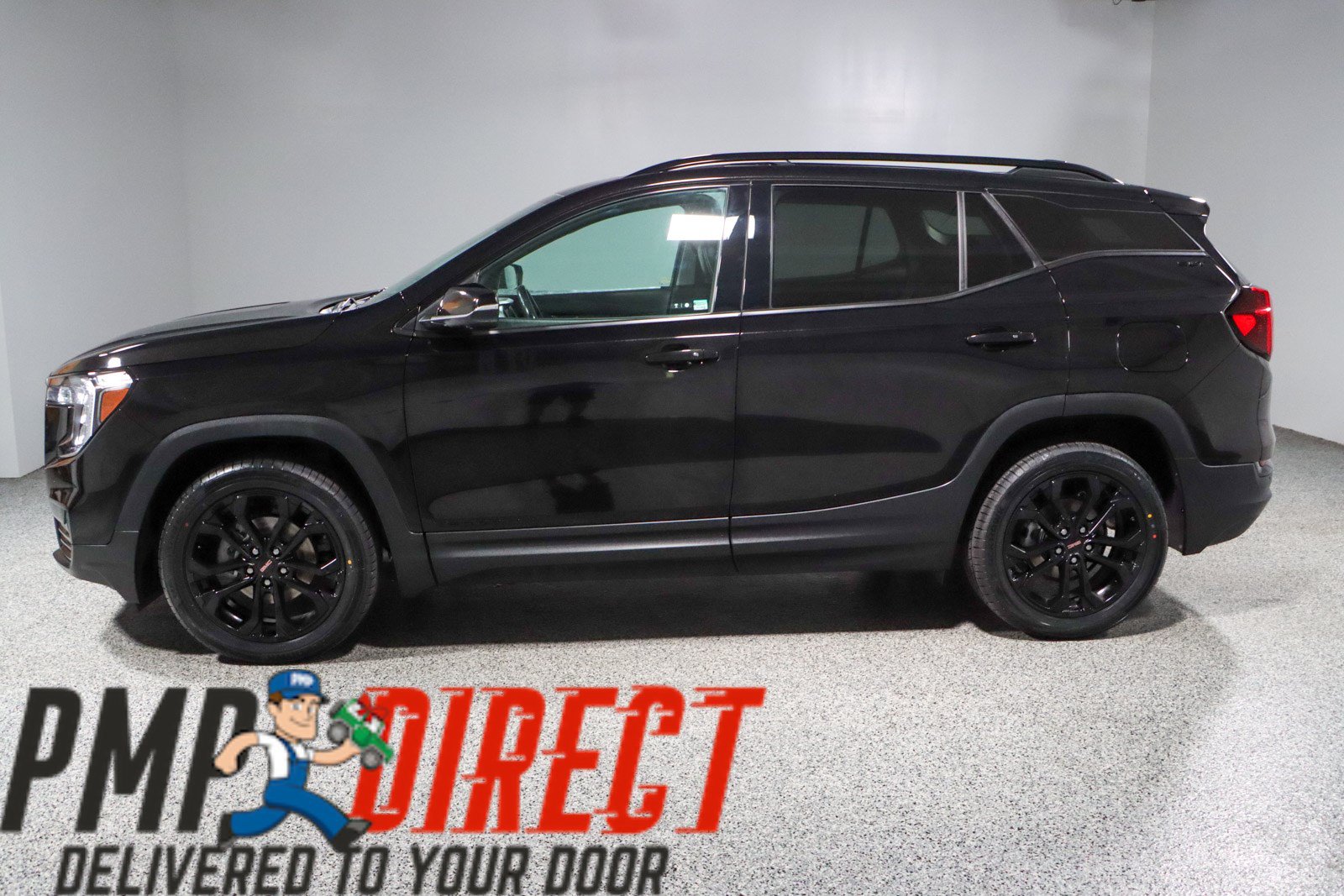 Used 2022 GMC Terrain SLT w/ Infotainment Package II AWD/4WD image 10
