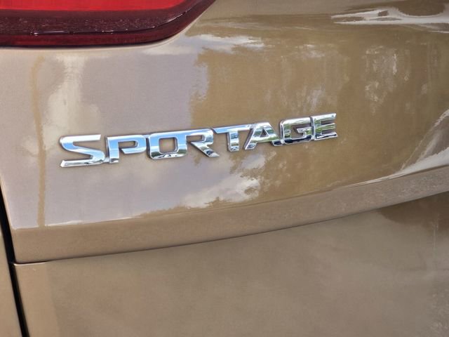 Used 2020 Kia Sportage SX image 11
