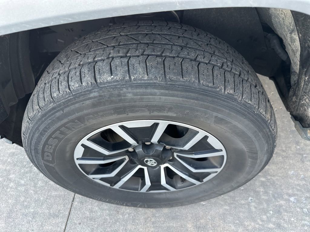 Used 2022 Toyota Tacoma TRD Sport image 33