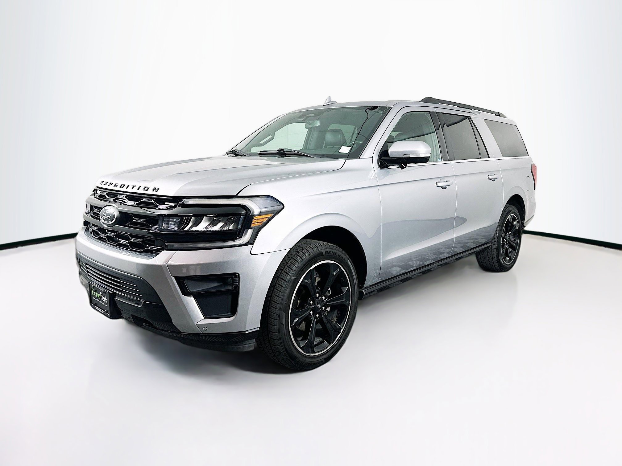 Used 2022 Ford Expedition Max Limited AWD/4WD image 3