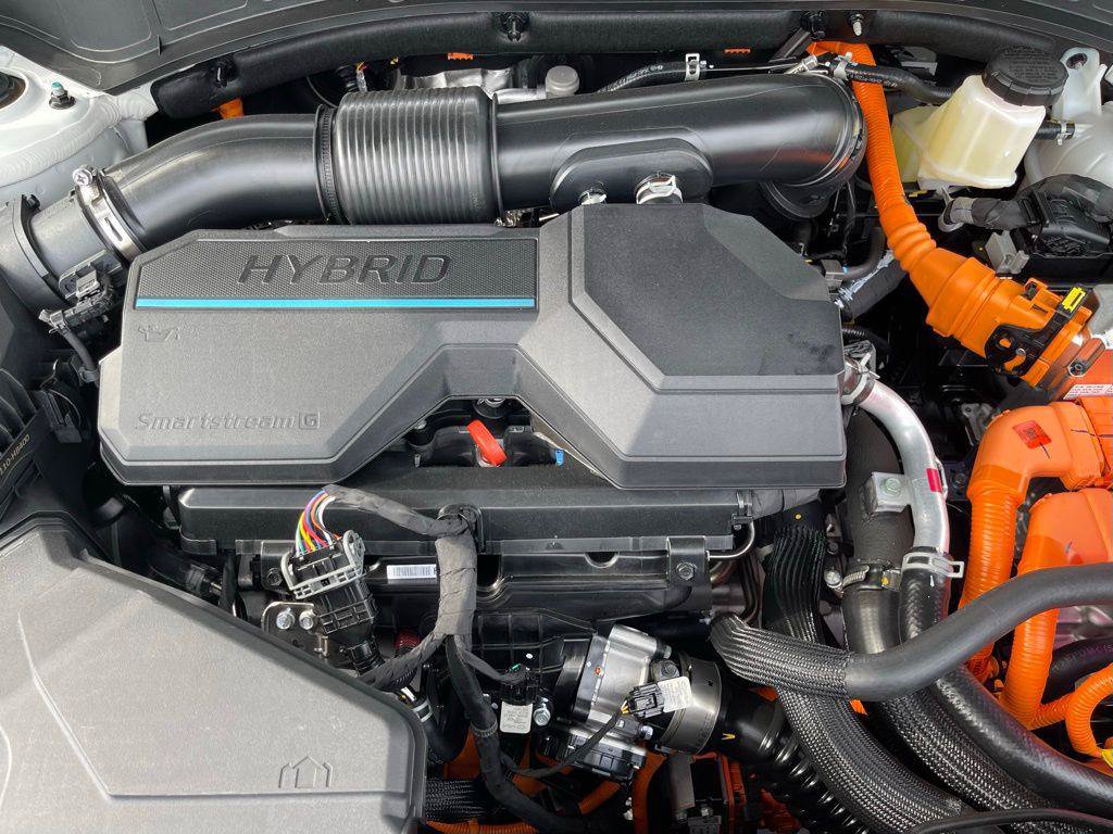 New 2025 Hyundai Santa Fe Calligraphy FWD image 10