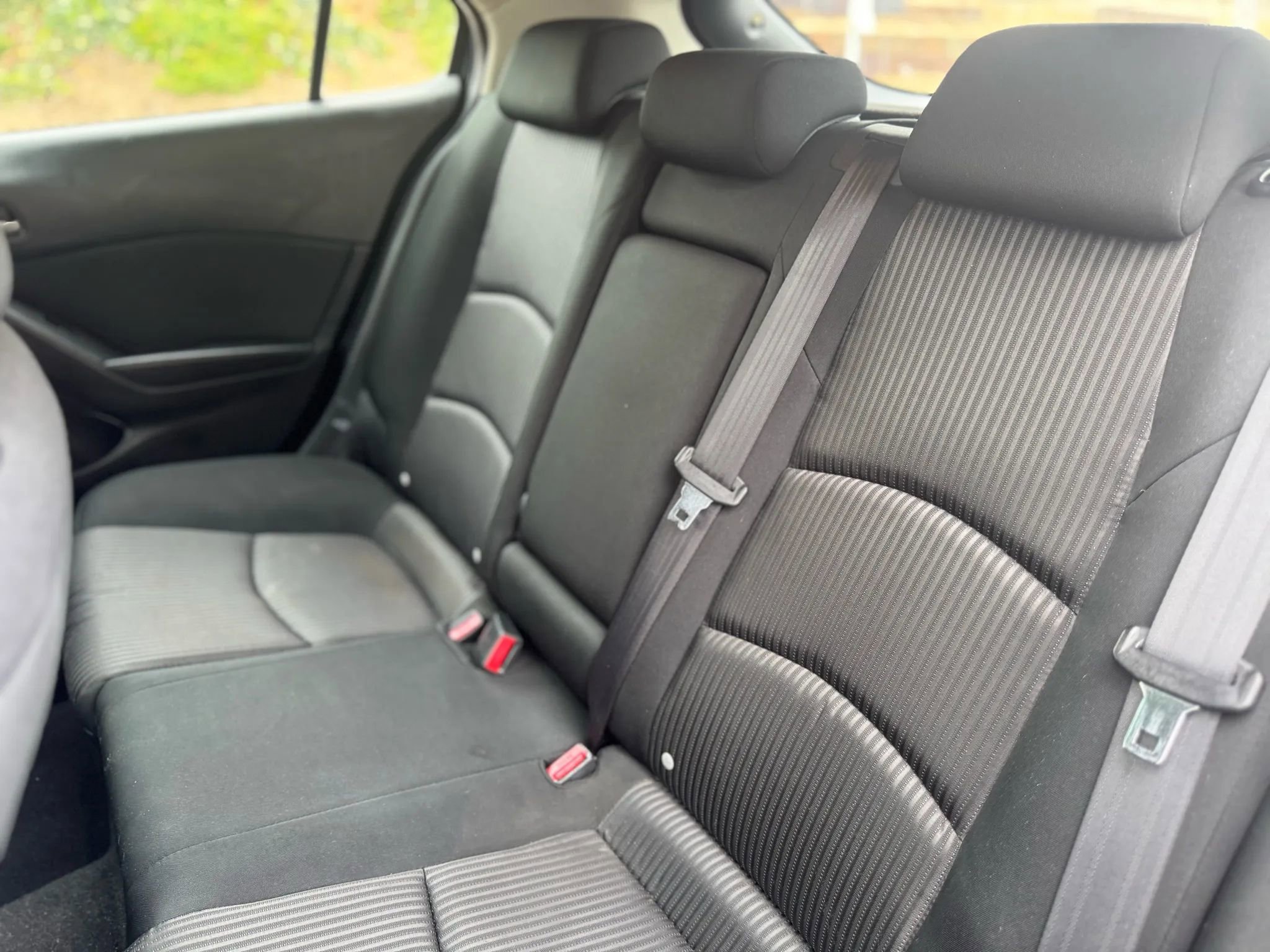 Used 2016 MAZDA MAZDA3 i Touring image 13