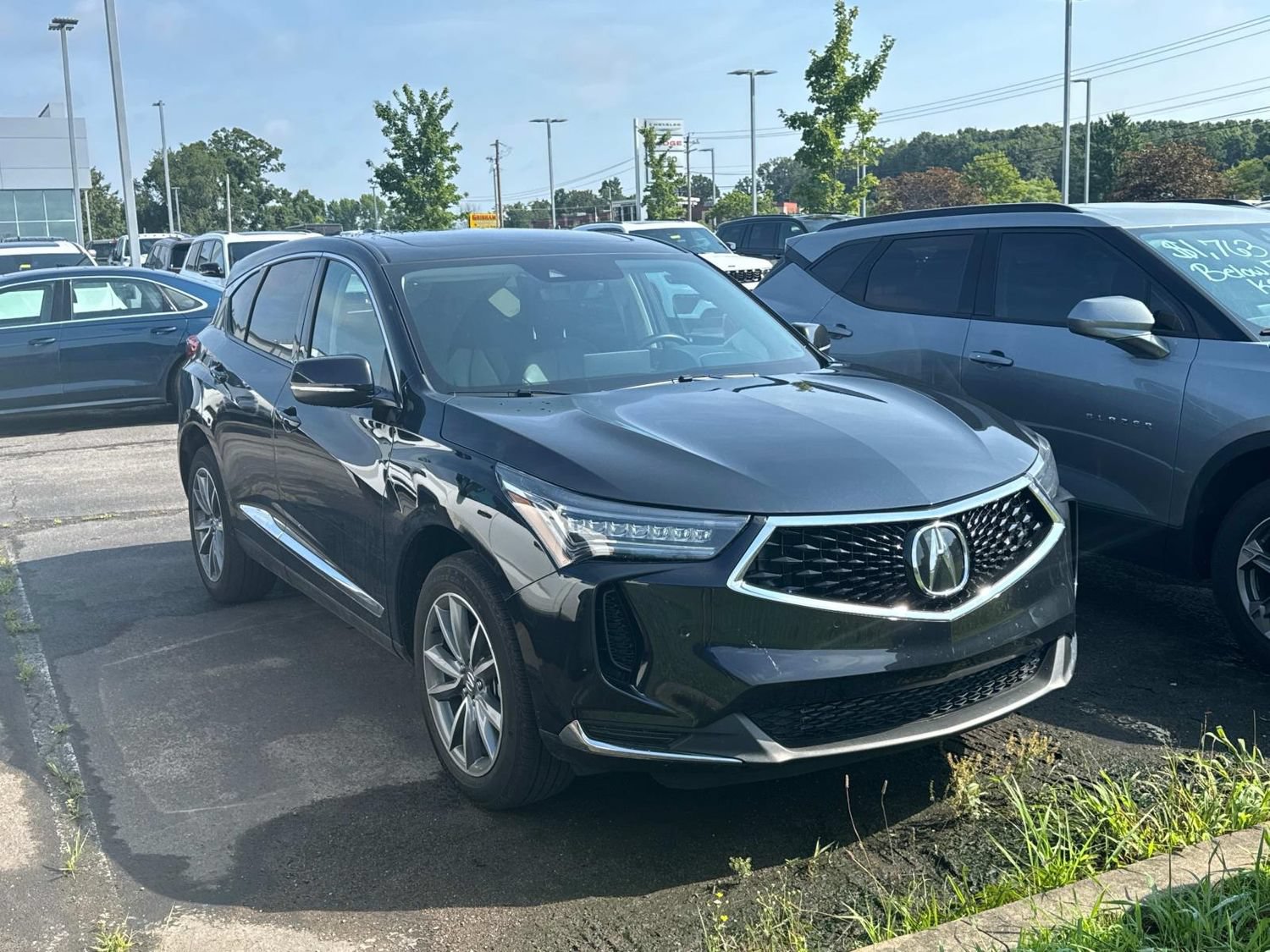 Used 2024 Acura RDX SH-AWD w/ Technology Package image 2
