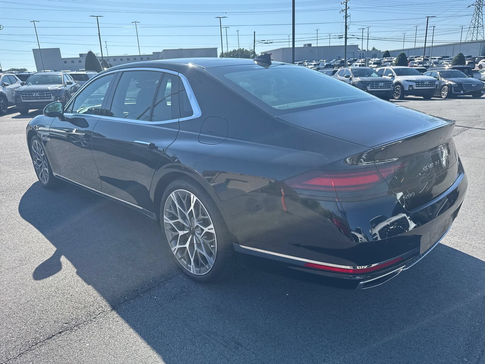 Used 2024 Genesis G90 3.5T AWD/4WD image 10