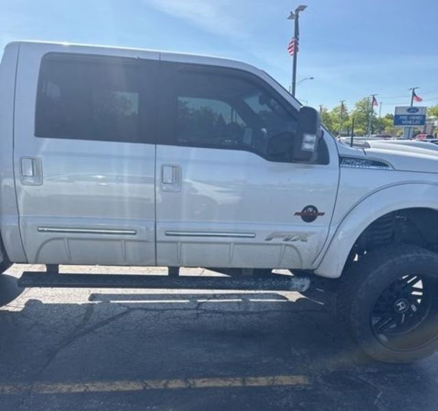 Used 2015 Ford F250 Lariat w/ Lariat Ultimate Package AWD/4WD image 11