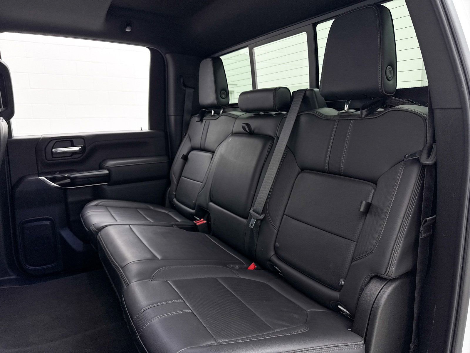 Used 2022 Chevrolet Silverado 2500 High Country w/ Z71 Off-Road Package image 42