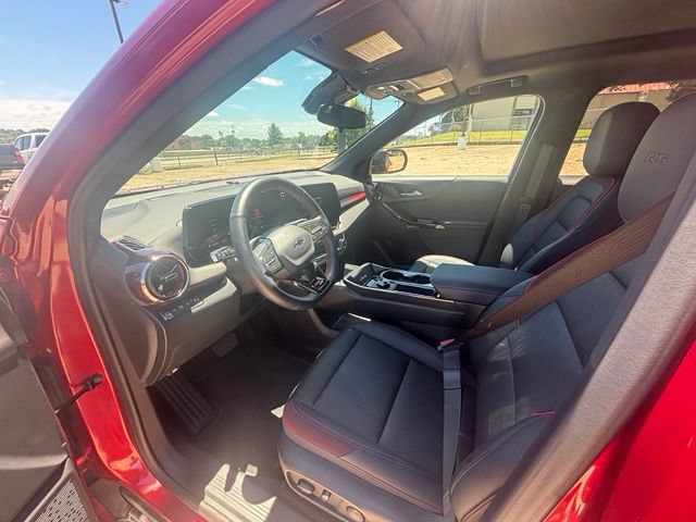 Used 2025 Chevrolet Equinox RS AWD/4WD image 11