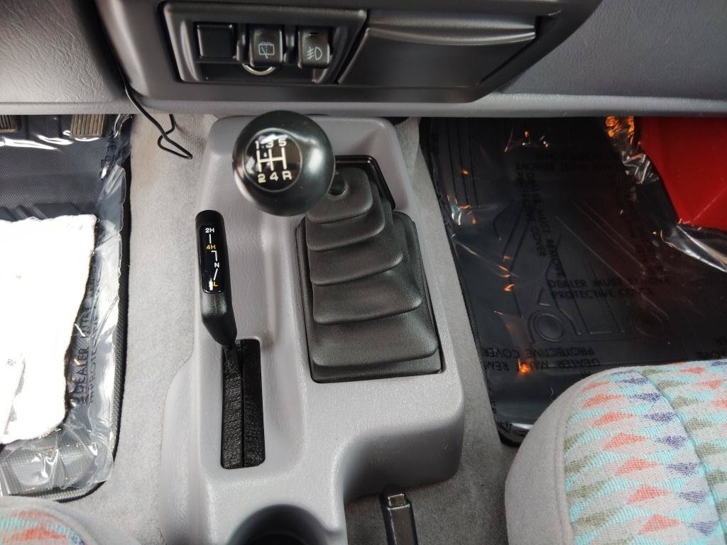 Used 1997 Jeep Wrangler Sport AWD/4WD image 19