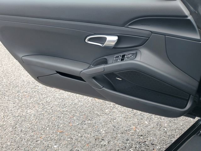 Used 2019 Porsche 718 Boxster image 18