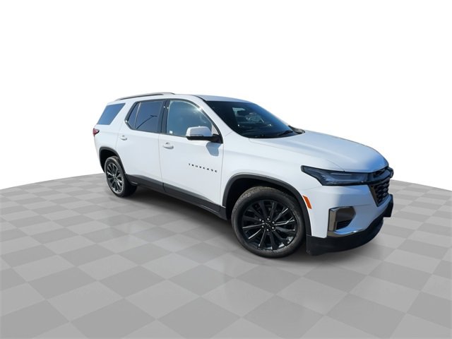 Certified 2022 Chevrolet Traverse RS image 2