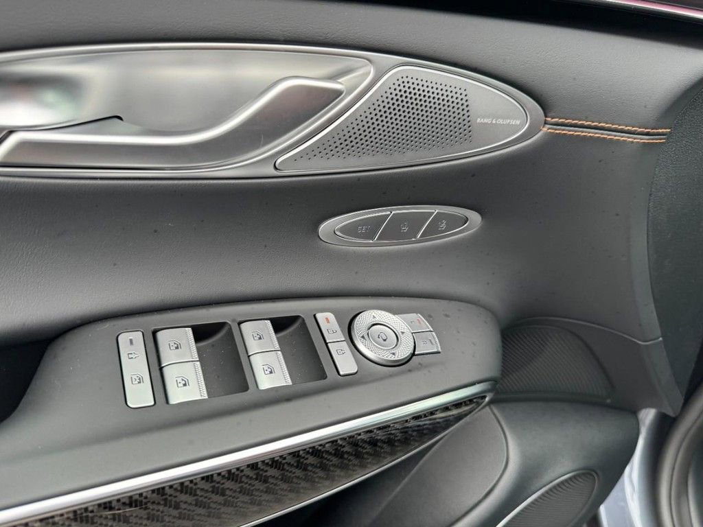 New 2026 Genesis GV70 3.5T Sport Prestige AWD/4WD image 11
