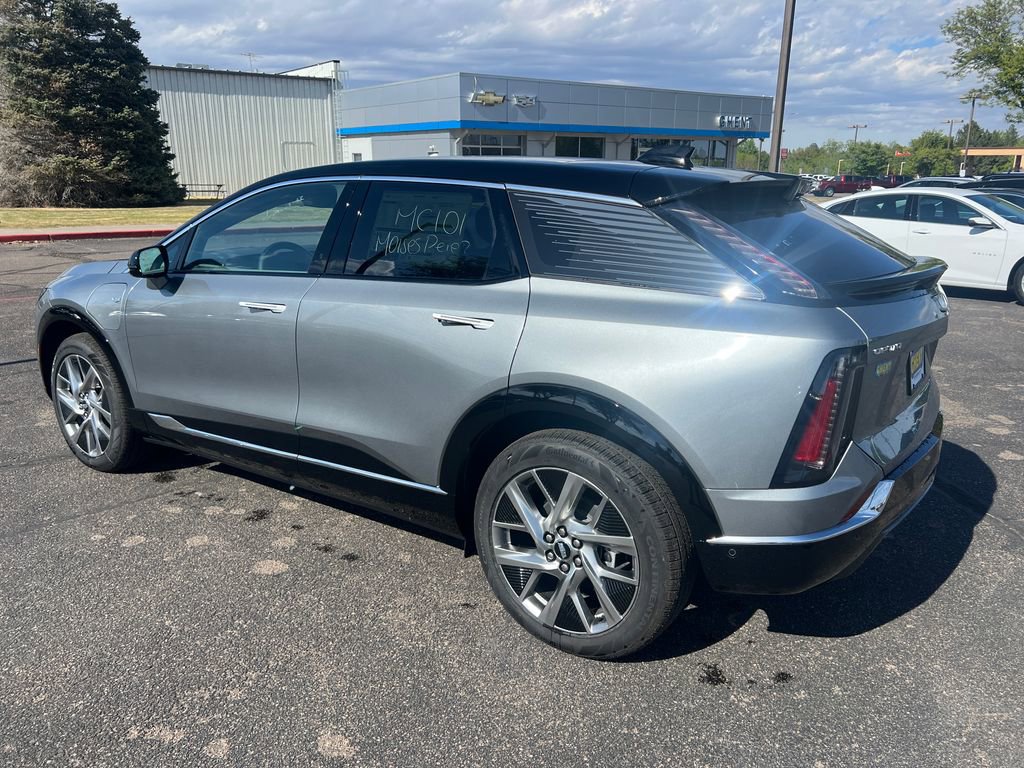 New 2026 Cadillac Optiq Luxury 1 AWD/4WD image 3