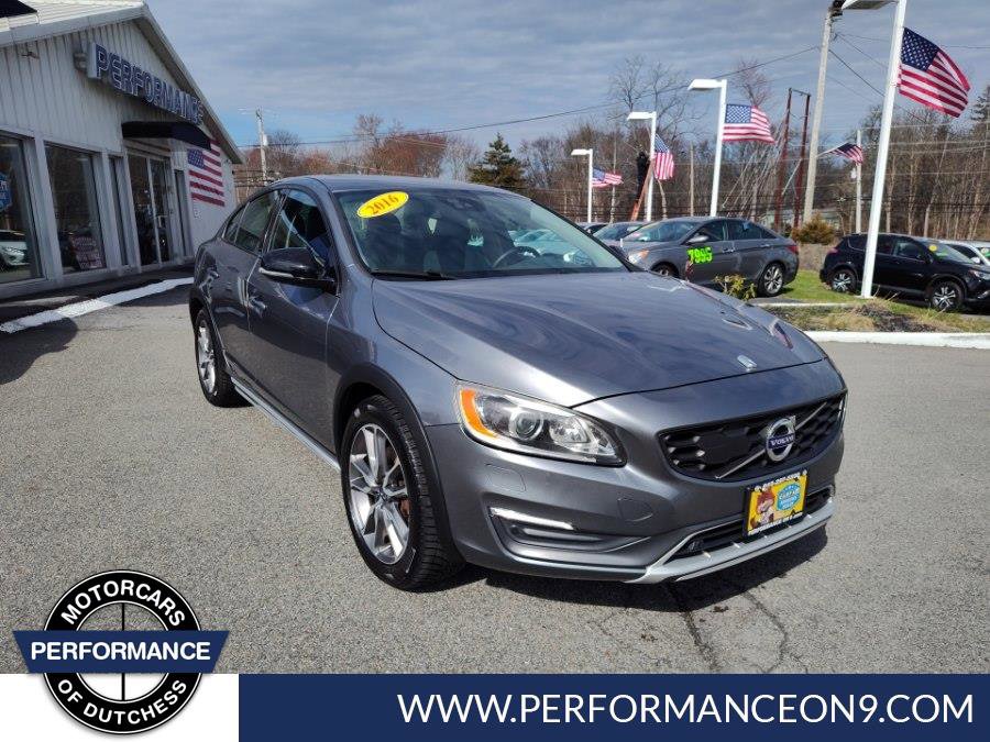 Used 2016 Volvo S60 T5 Cross Country Platinum image 1