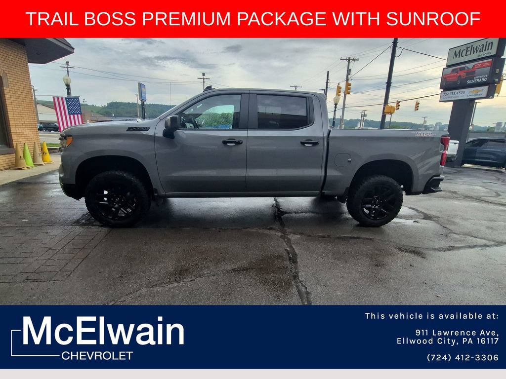 Used 2024 Chevrolet Silverado 1500 LT Trail Boss w/ LT Trail Boss Premium Package AWD/4WD image 12