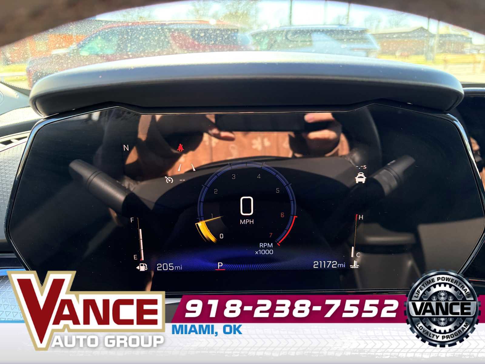 Used 2025 Chevrolet Trax LT w/ LT Convenience Package image 32