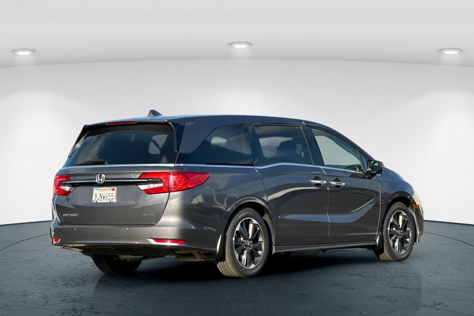 Certified 2024 Honda Odyssey Elite image 6