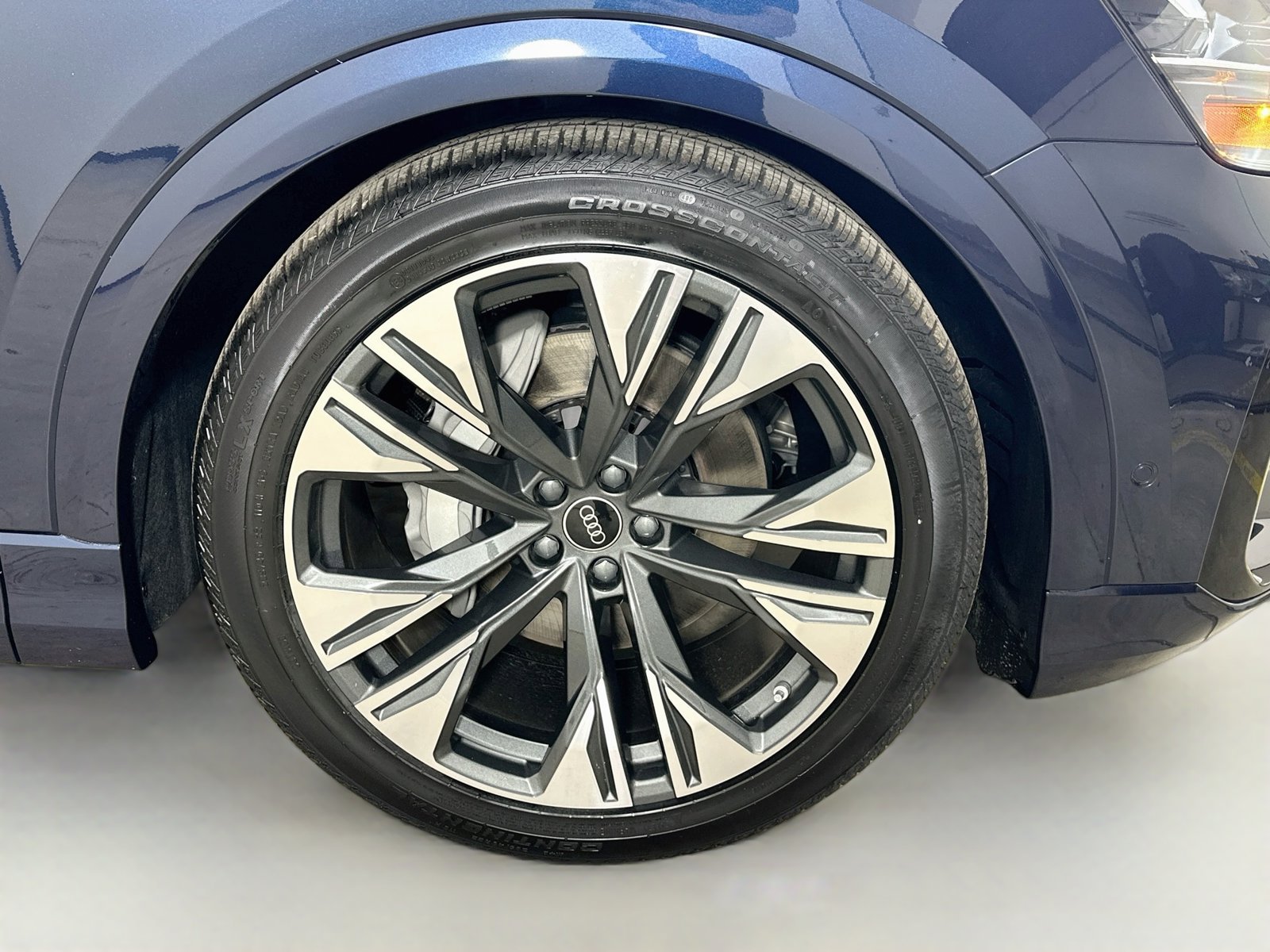 New 2027 Audi Q8 Premium Plus AWD/4WD image 11