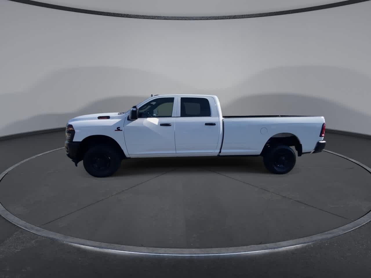 Used 2025 RAM 2500 Tradesman AWD/4WD image 6