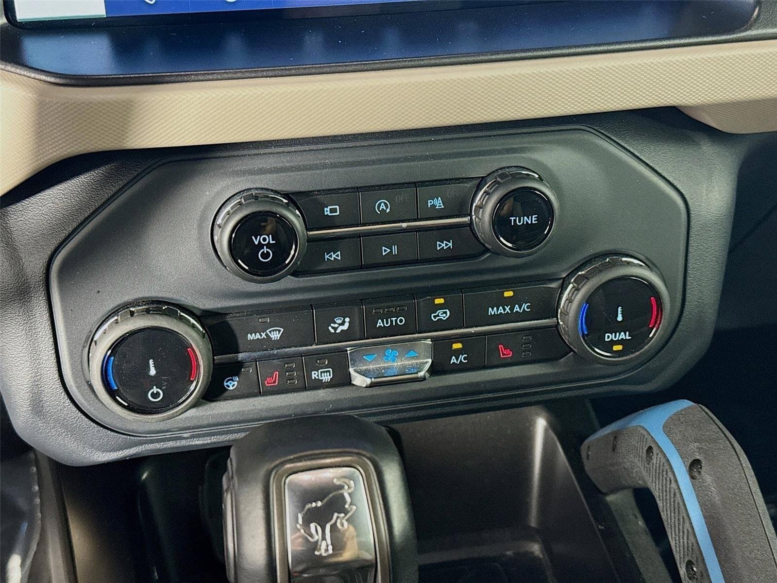Used 2022 Ford Bronco Wildtrak AWD/4WD image 18